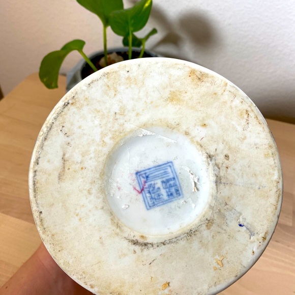 Vintage Blue & White Chinese Porcelain Tea Caddy - Picture 5 of 5